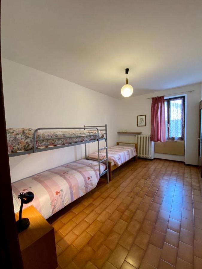 La Casa Del Nonno Franco Villa Colico Exterior photo